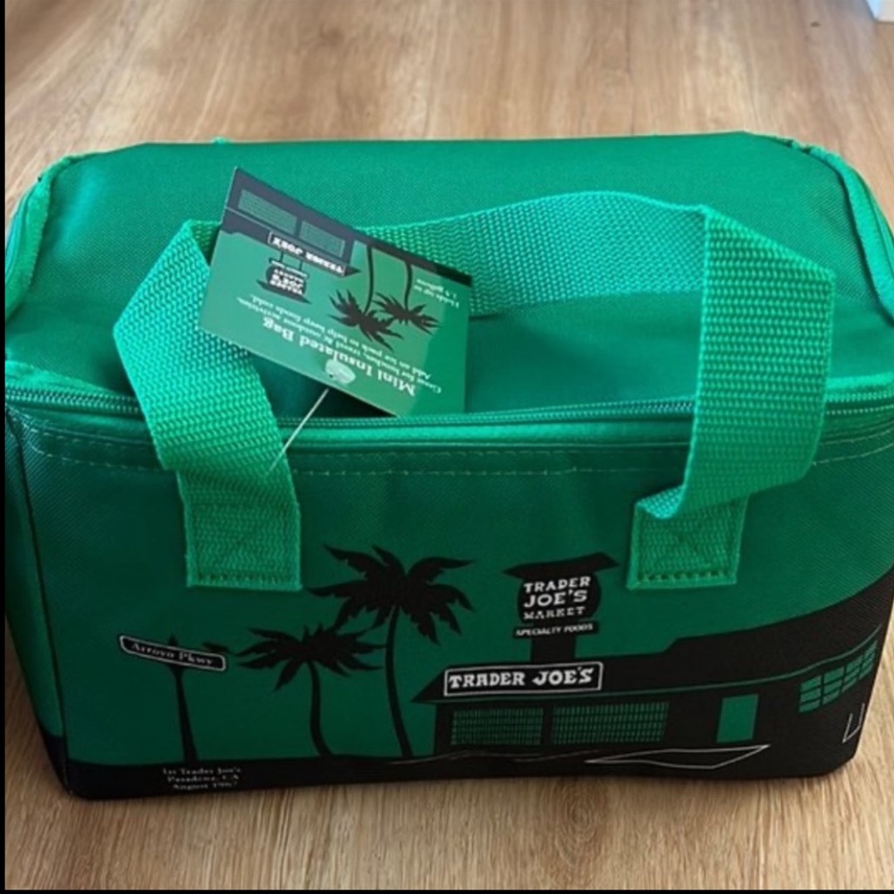 NWT Trader Joe’s Mini Insulated Bags